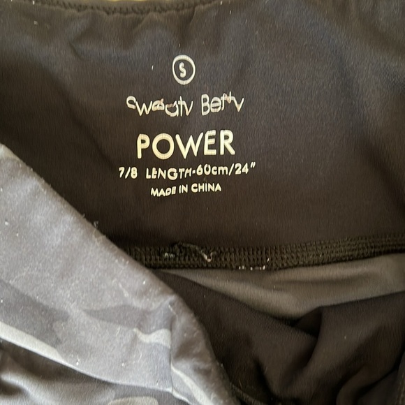 Sweaty Betty Power 7/8 Leggings Tights Black Grey Camo Print - Picture 3 of 6